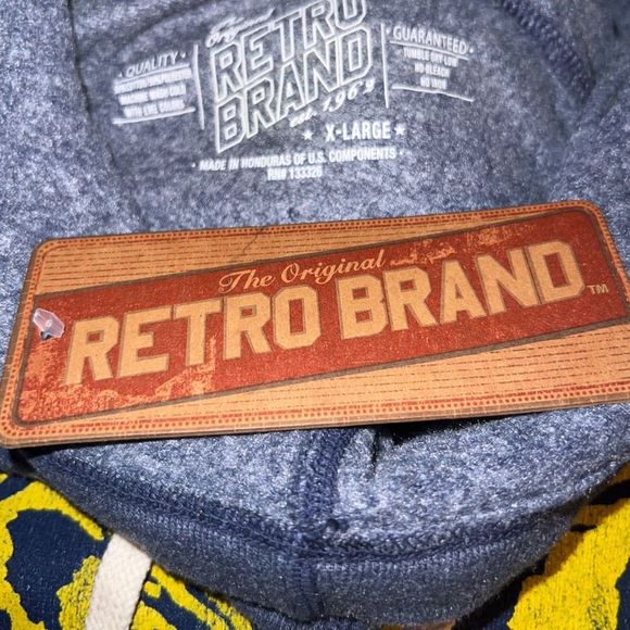 NWT Michigan Wolverines Women's Cowlneck Pullover Hoodie - Charcoal/Navy XL - Picture 4 of 4